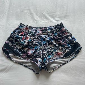 Lululemon Hotty Hot shorts